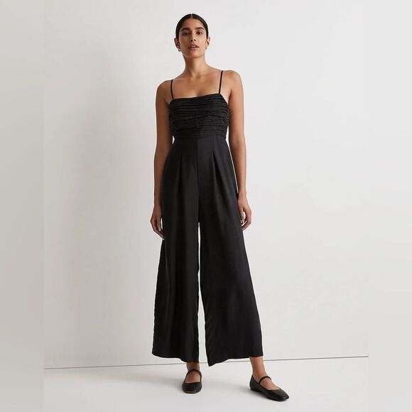 NWT Madewell Madeline Ruched Crop Straight Leg Jumpsuit in True Black - Picture 3 of 10